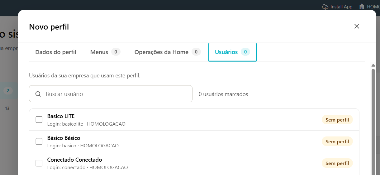 Janela do perfil na aba Usuários com a busca, a lista de usuários com caixa de seleção, login, unidade e os outros perfis de cada um
